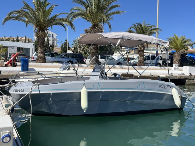 Motorboat to hire Altea at the best price