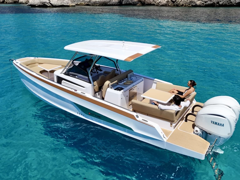 Hire a sterk 31 WB Marina Ibiza