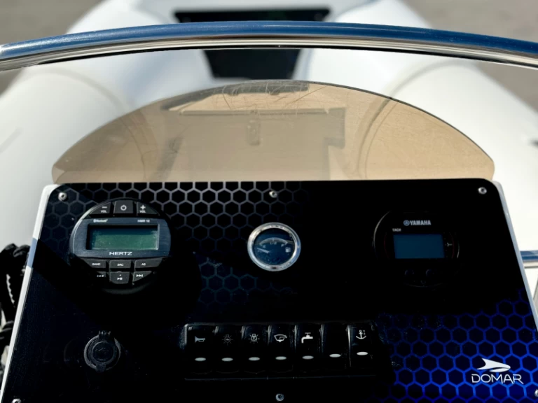 RIB hire in Arzachena - DOMAR DOMAR F6.5