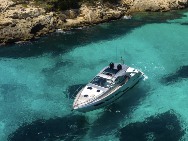Yacht charter Palma de Mallorca - Pershing Pershing 5x on SamBoat