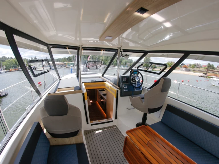 Motorboat hire in Wilkasy - Delphia Nautika 1300 ROYAL