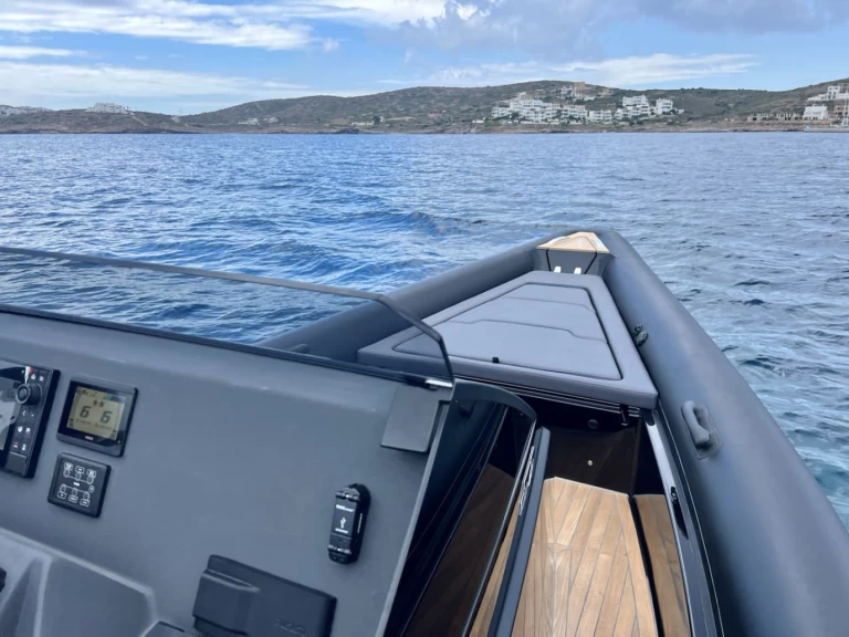 Yacht hire Athens cheap GT7