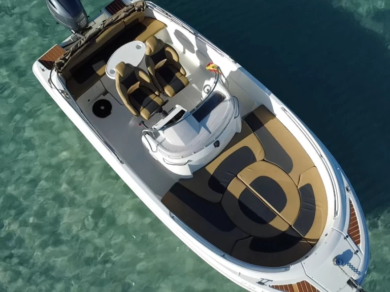 Yacht hire Marina Formentera cheap 6.30