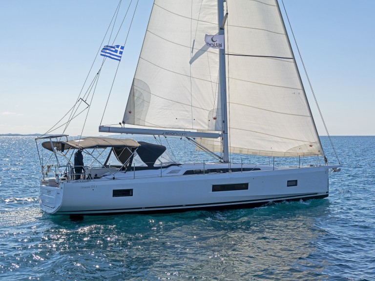 Bénéteau Oceanis 51.1 charter bareboat or skippered in  Alimos