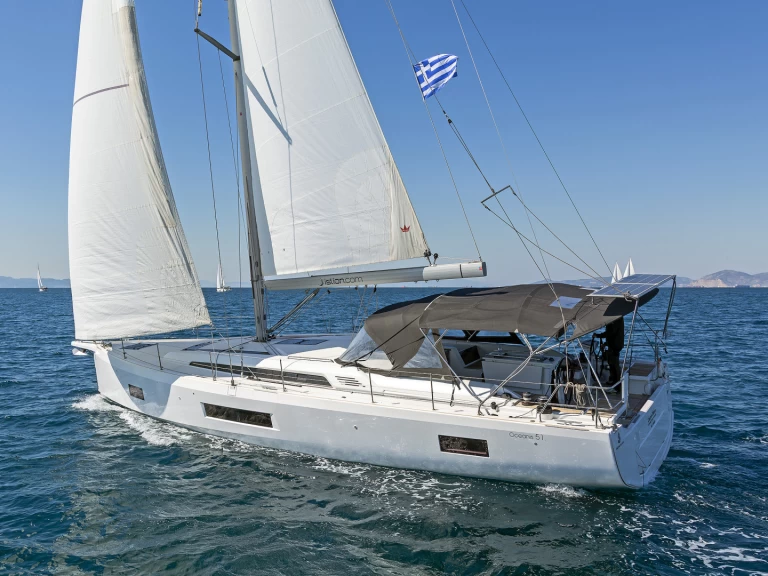 Hire a Bénéteau Oceanis 51.1 Alimos