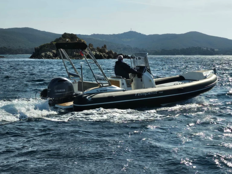 RIB to hire Port du Lavandou at the best price