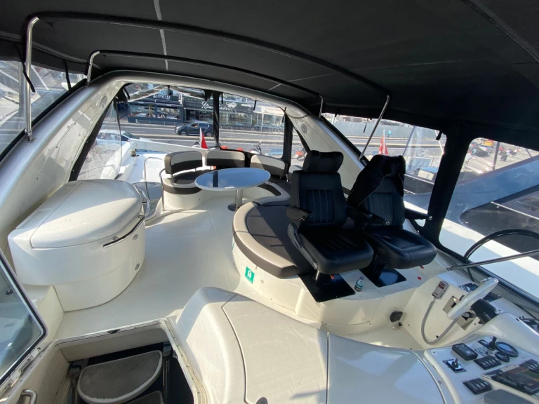 Luxury Yacht to hire Beşiktaş at the best price