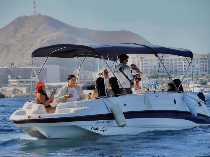 Yacht hire Cabo San Lucas cheap Custom made