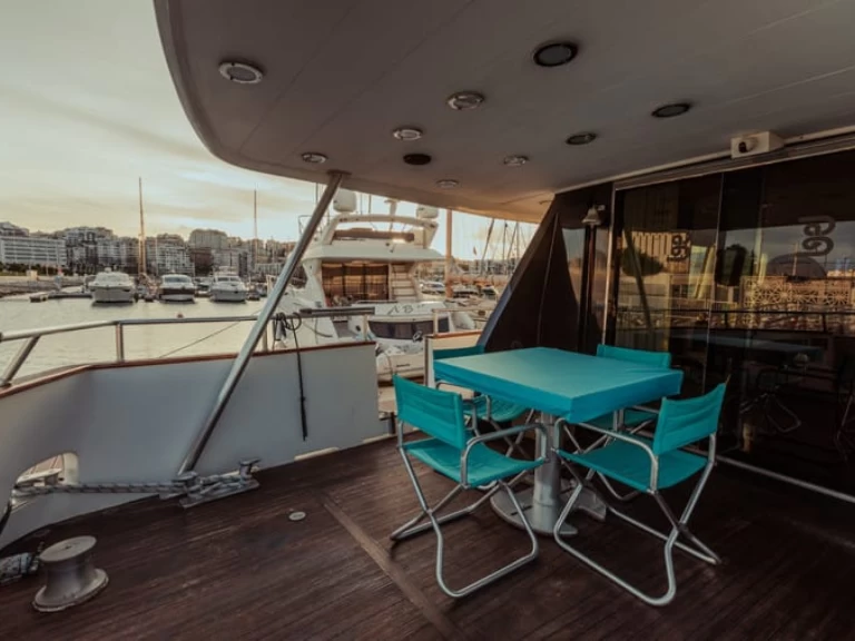 Yacht hire Tanger-Assilah cheap Baglietto 24