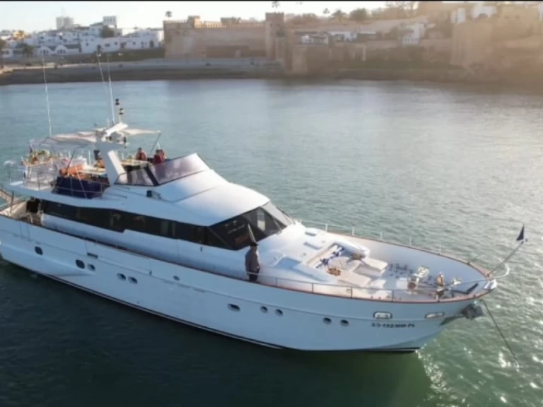 Luxury Yacht to hire Tanger-Assilah at the best price