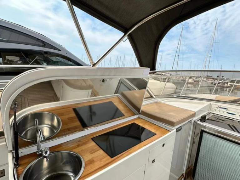 Hire Motorboat with or without skipper Rizzardi Gallipoli