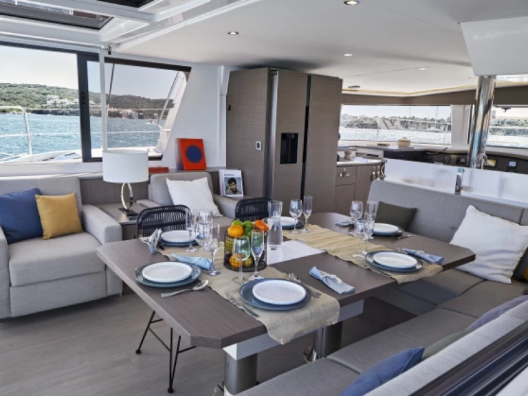 Yacht charter Portimão - Bali Catamarans Bali 4.8 on SamBoat