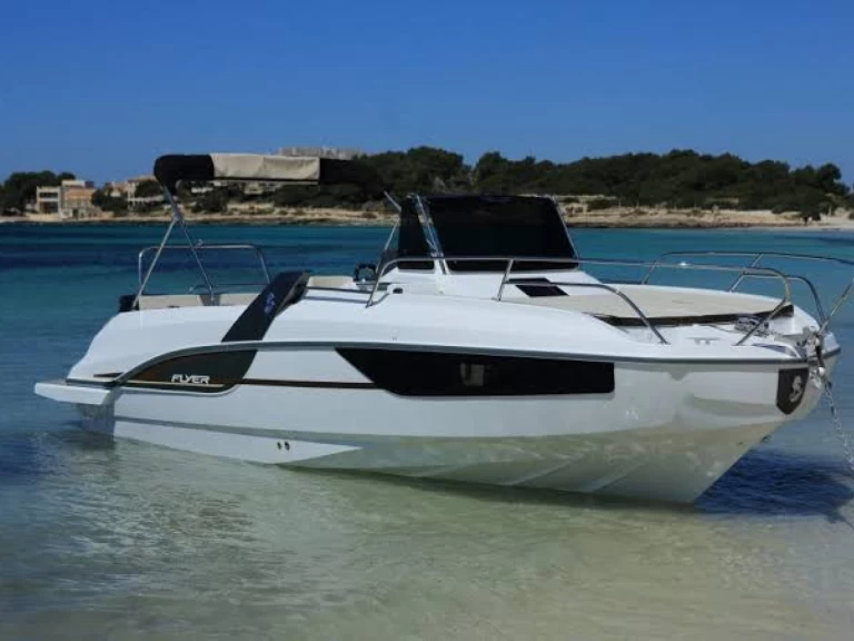 Motorboat to hire Cannes at the best price