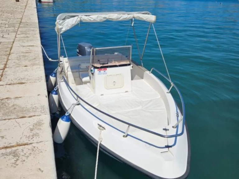 Starfisher 650 SunDeck charter bareboat or skippered in  Kukljica