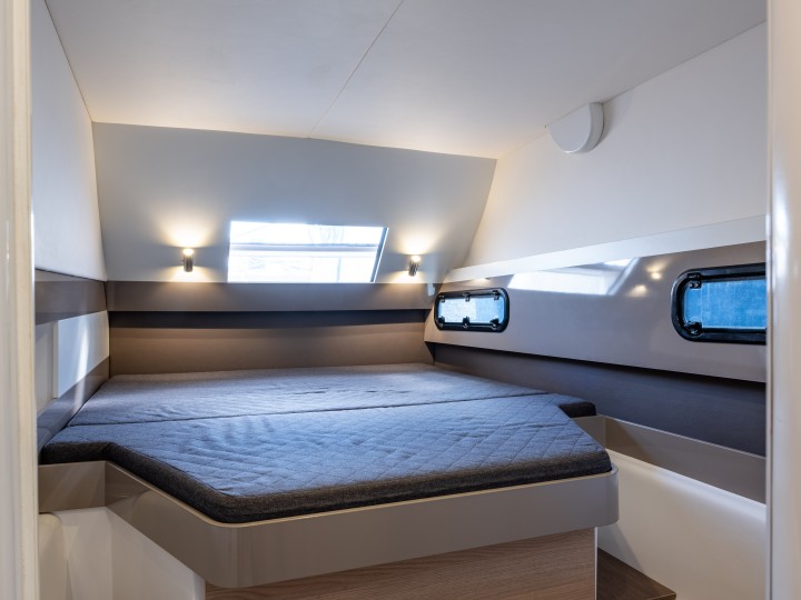 Hire Catamaran Bali with a boat licence