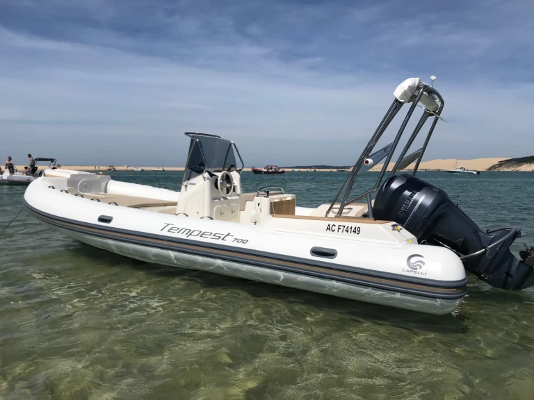 RIB to hire Lège-Cap-Ferret at the best price