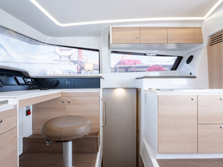 Yacht hire Néa Péramos cheap Bali 4.1