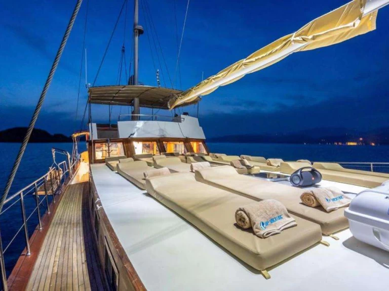 Charter a Gulet Fethiye in Göcek on Samboat
