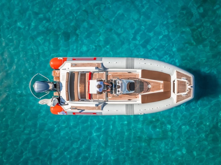 Hire RIB with or without skipper Pirelli Kalamata