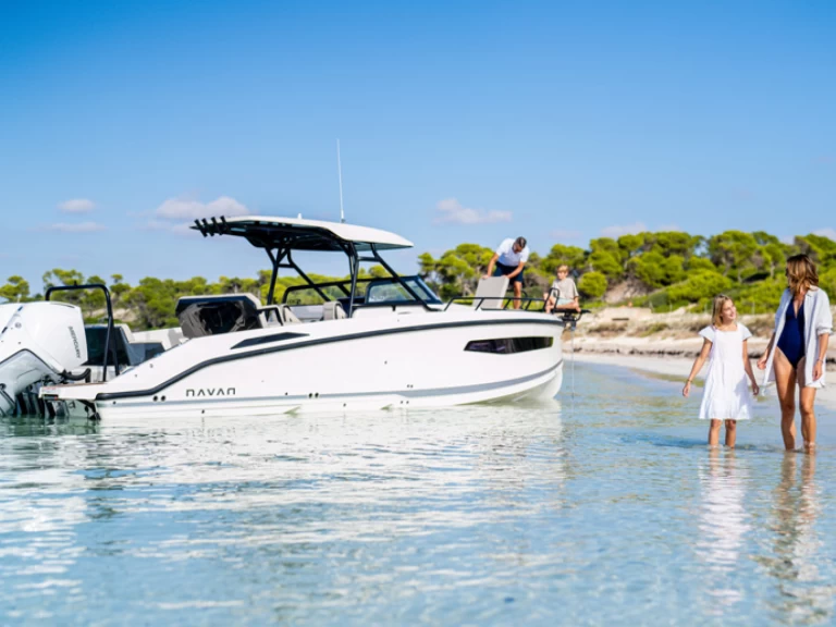 Motorboat to hire Port of Cannigione at the best price