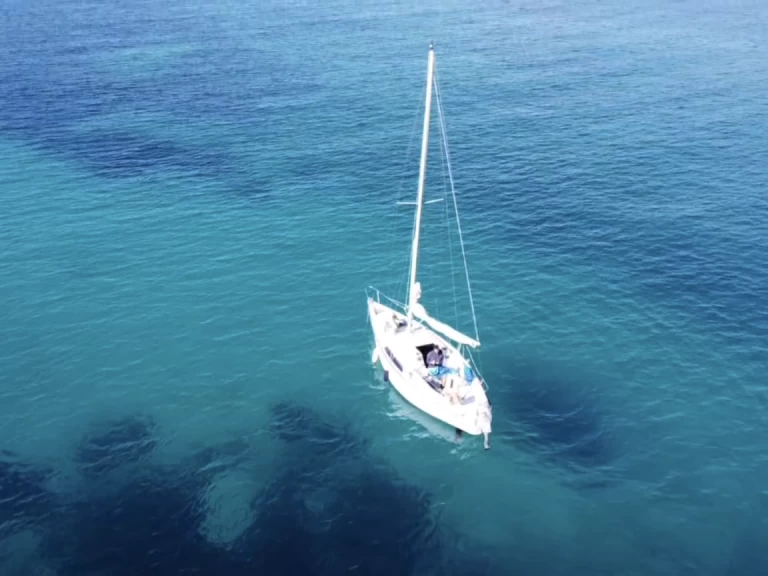 Charter a Cnso Samouraï  in Saint-Mandrier-sur-Mer on Samboat