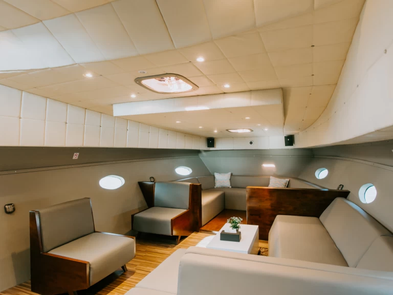 Yacht hire Bali cheap 2018