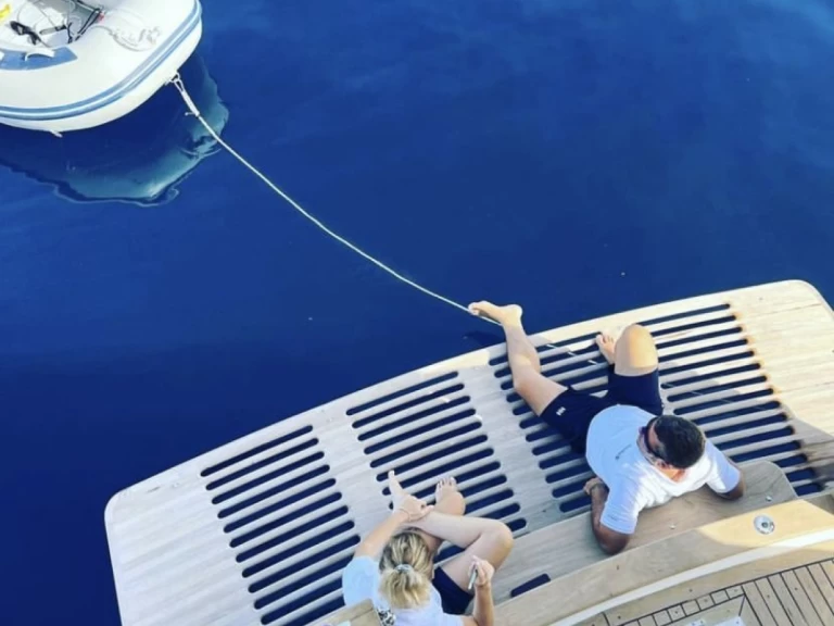 Yacht hire Palermo cheap Europa 12