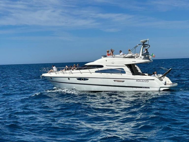 Yacht hire Gallipoli cheap Atlantique 50 Fly