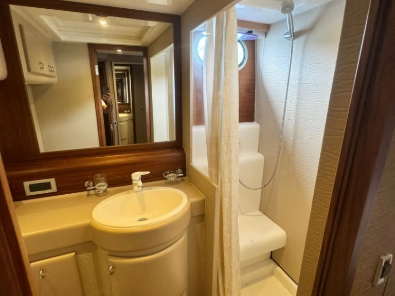 Hire Luxury Yacht with or without skipper Vip Göcek