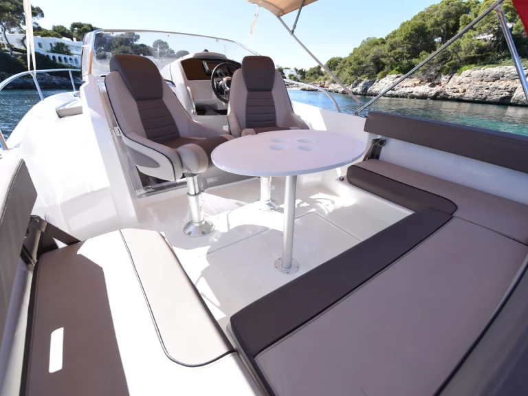 Hire a Jeanneau Cap Camarat 7.5 WA Serie 2 Cala d'Or