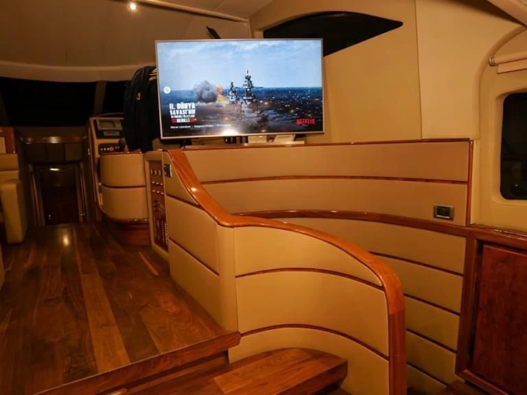 Vip 2021 charter bareboat or skippered in  Beşiktaş