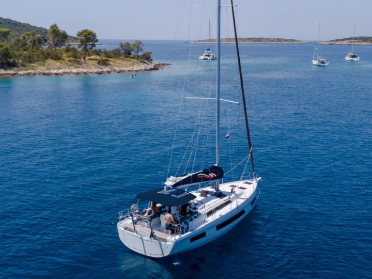 Hire a Dufour Moorings 44.3 Rodney Bay