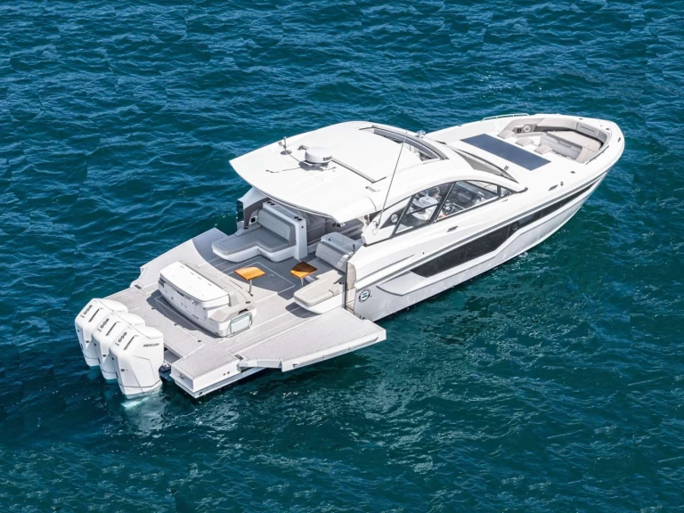 Yacht hire Fort Lauderdale cheap INTERLUDE