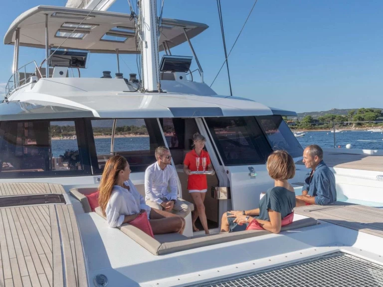 Yacht charter Naples - Fountaine Pajot INSPIRANTE on SamBoat
