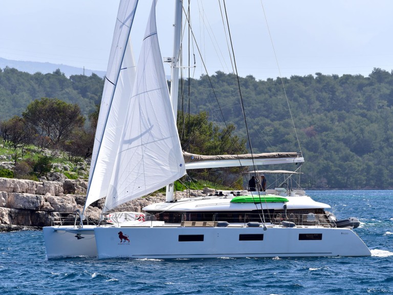 Yacht hire Split cheap Lagoon 620