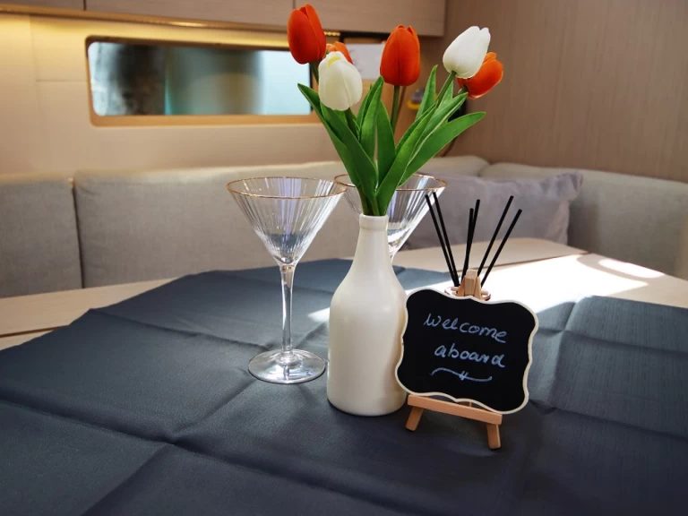 Sailboat to hire Rogoznica at the best price