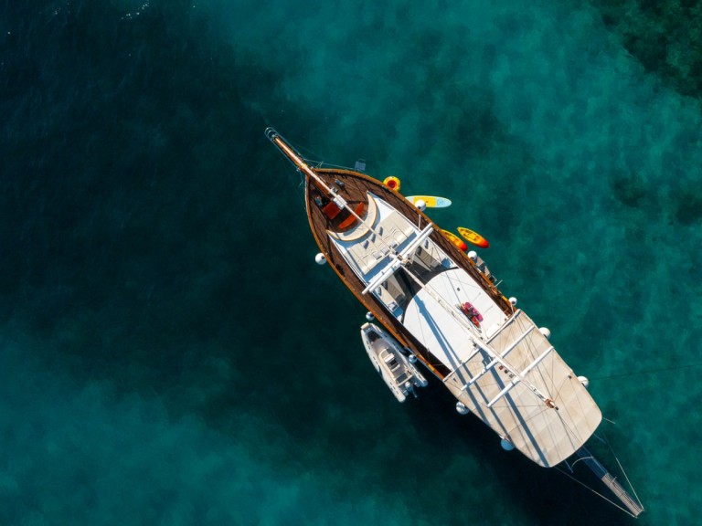 Yacht hire Split cheap M/S Allure