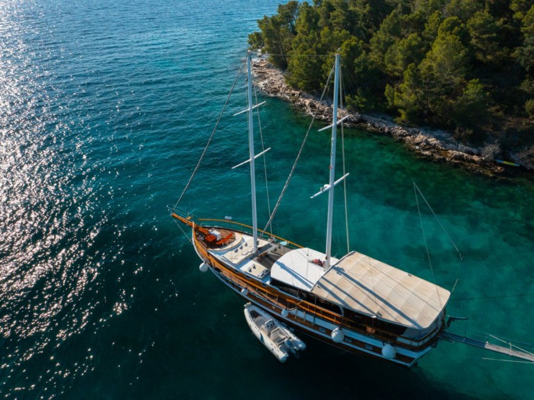 Charter a Unknown M/S Allure in Split on Samboat