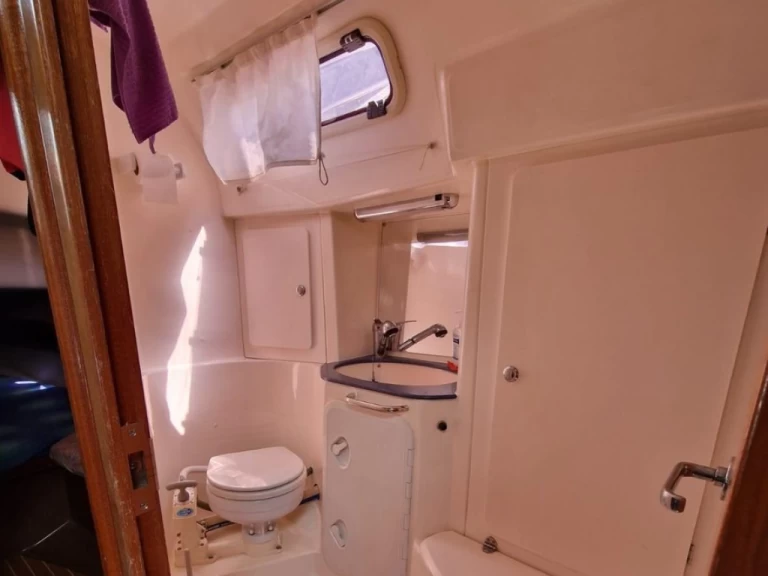 Hire a Bavaria Bavaria 42 Match Biograd na Moru