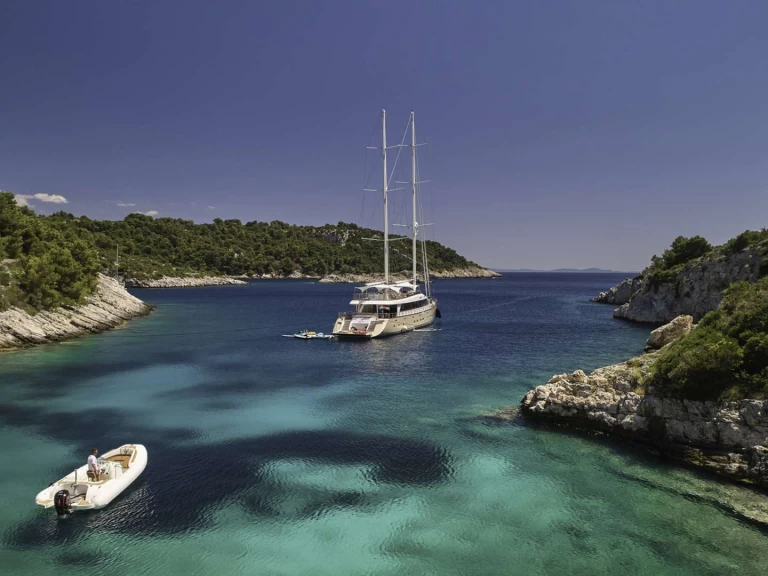 Charter a  MARALLURE in Split on Samboat