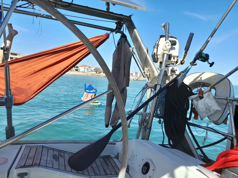 Hire Sailboat with or without skipper Kirie Carnon-Plage