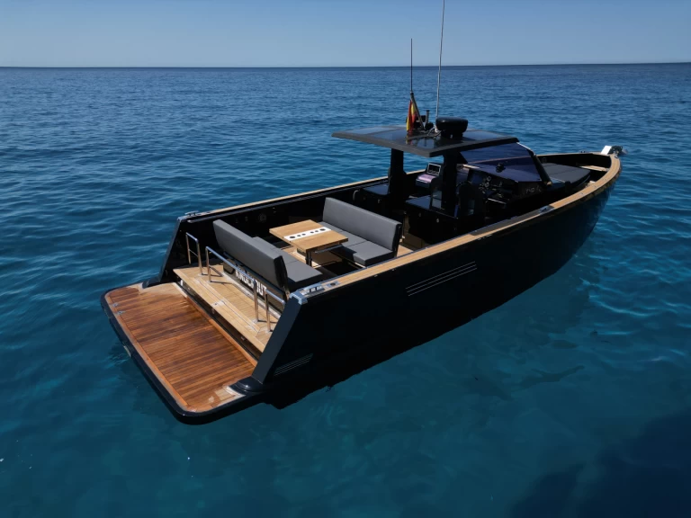 Yacht hire Port d'Andratx cheap Fjord 40 Open