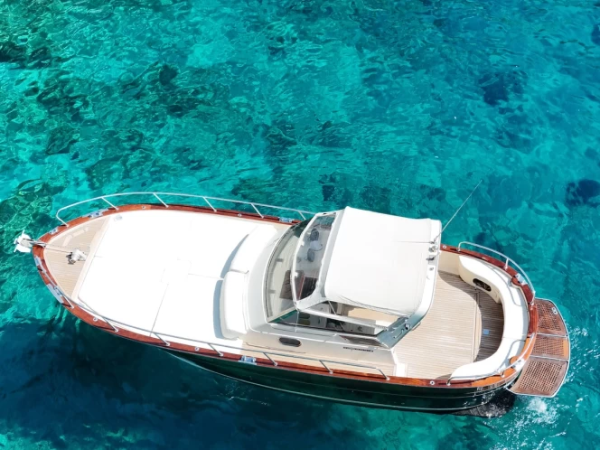 Motorboat hire in Capri - Apreamare Smeraldo 9
