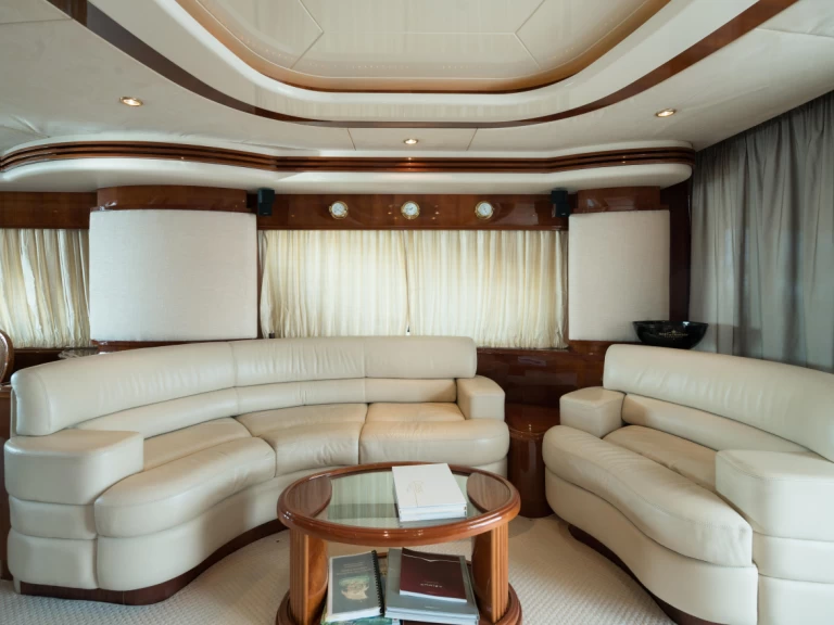 Azimut Azimut 80 charter bareboat or skippered in  Vilamoura