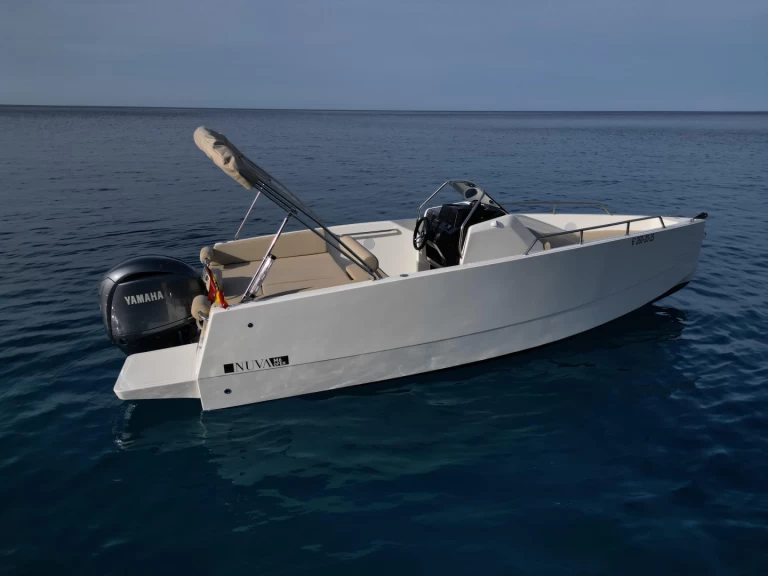 Yacht charter Port d'Andratx - Nuva Nuva M6 Open on SamBoat