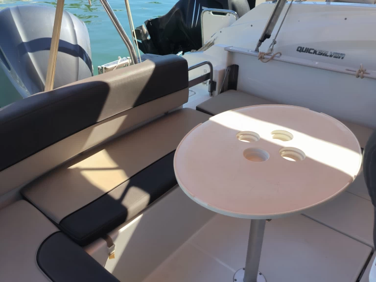 Motorboat hire in Cala d'Or - Jeanneau Cap Camarat 7.5 WA Serie 2