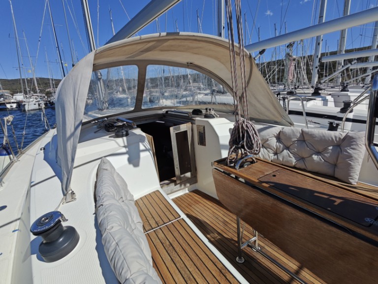 Bavaria Cruiser 33 charter bareboat or skippered in  Punat