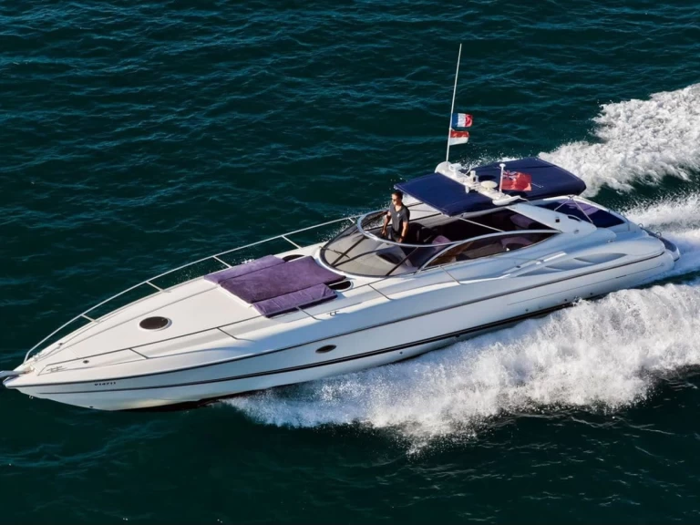 Charter a Sunseeker Superhawk 48 in Cannes on Samboat