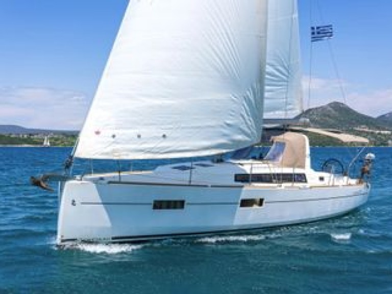 Sailboat to hire Empuriabrava at the best price