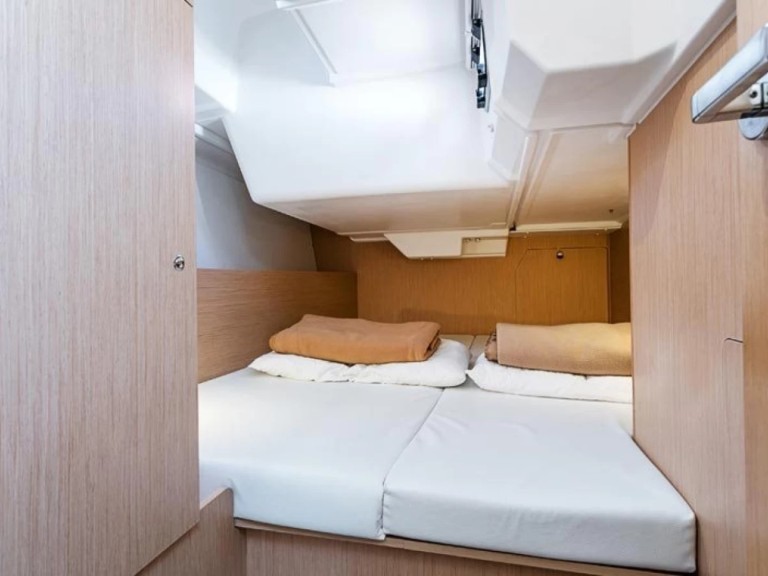 Bénéteau Oceanis 38 charter bareboat or skippered in  Empuriabrava